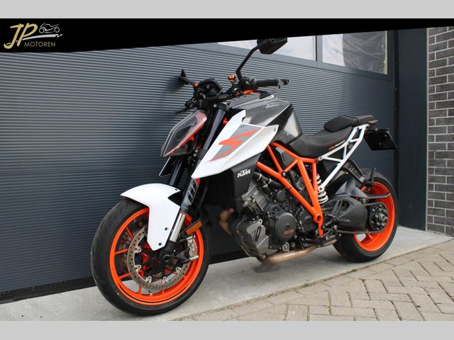 ktm - 1290-super-duke-r