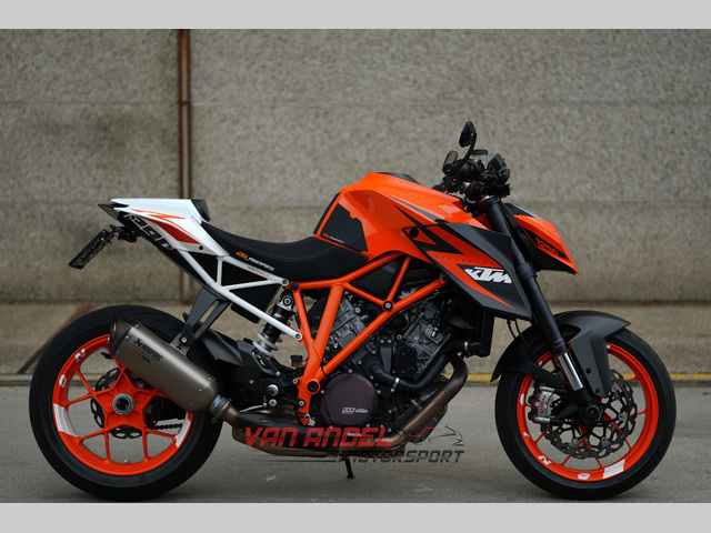 ktm - 1290-super-duke-r