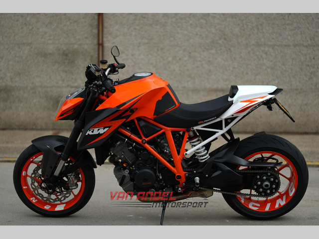 ktm - 1290-super-duke-r