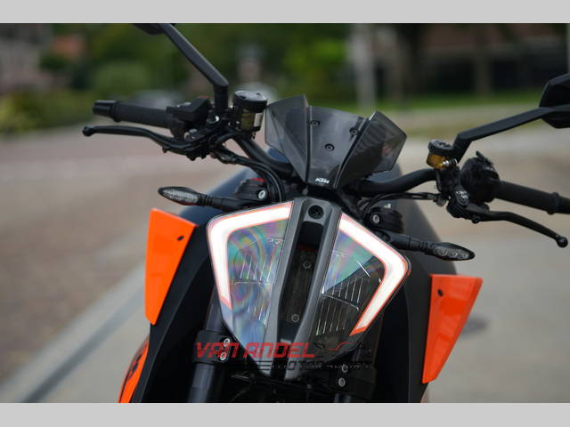 ktm - 1290-super-duke-r