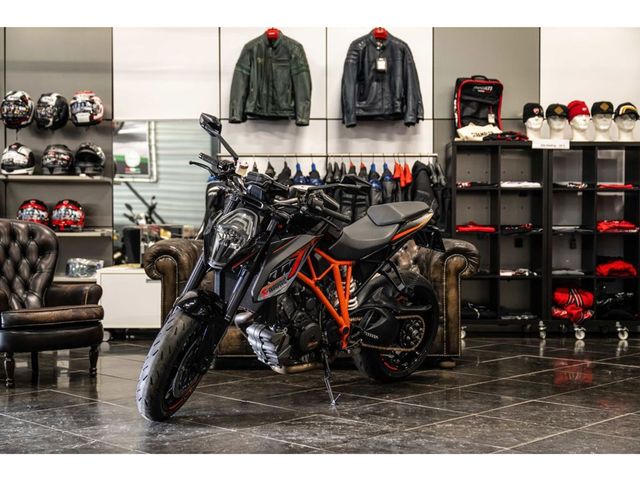 ktm - 1290-super-duke-r