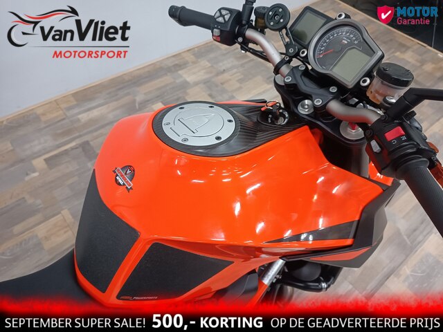 ktm - 1290-super-duke-r