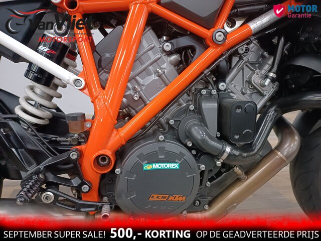 ktm - 1290-super-duke-r