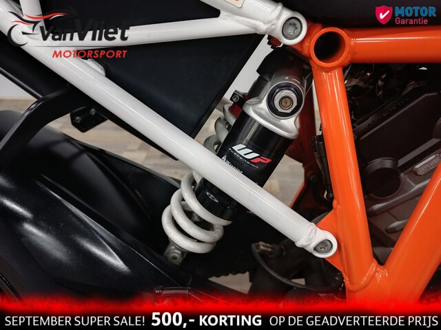 ktm - 1290-super-duke-r