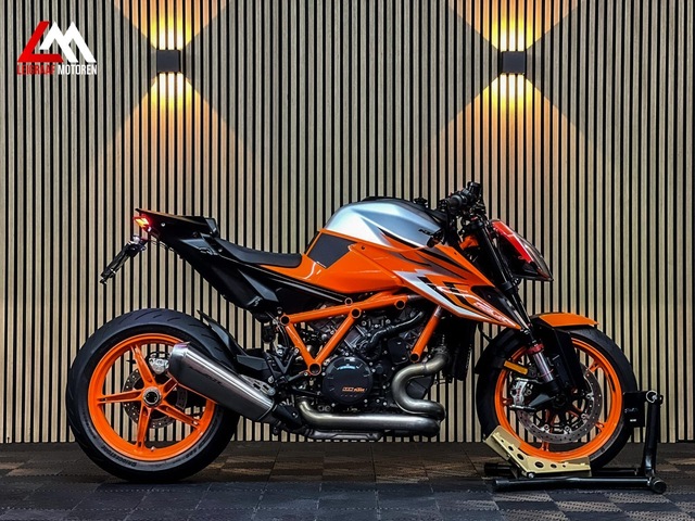 ktm - 1290-super-duke-r