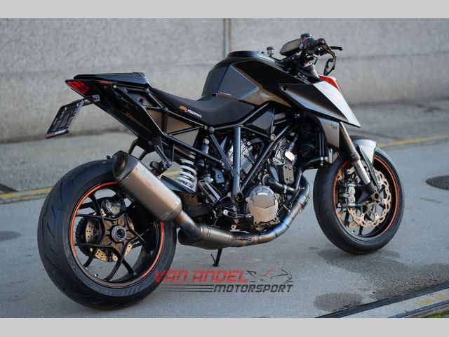 ktm - 1290-super-duke-r