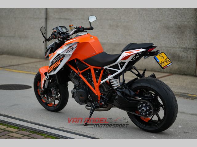 ktm - 1290-super-duke-r