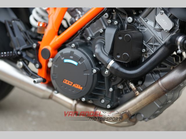 ktm - 1290-super-duke-r