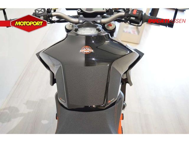 ktm - 1290-super-duke-r