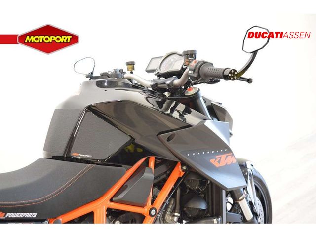 ktm - 1290-super-duke-r