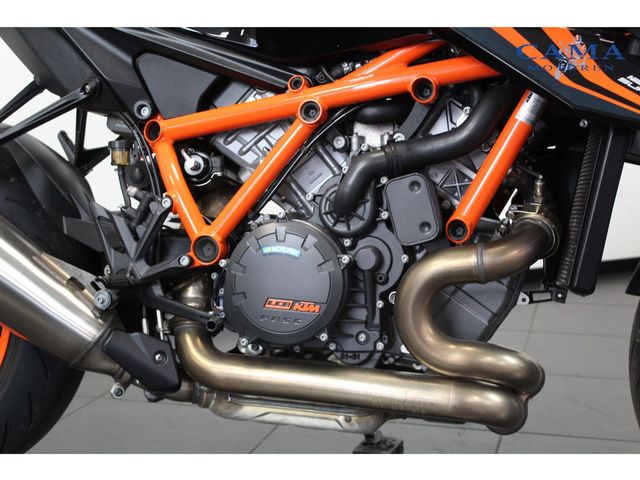 ktm - 1290-super-duke-r