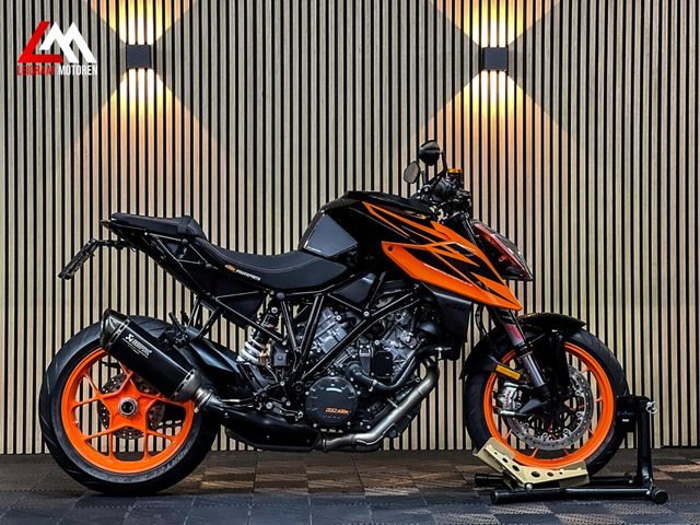 ktm - 1290-super-duke-r