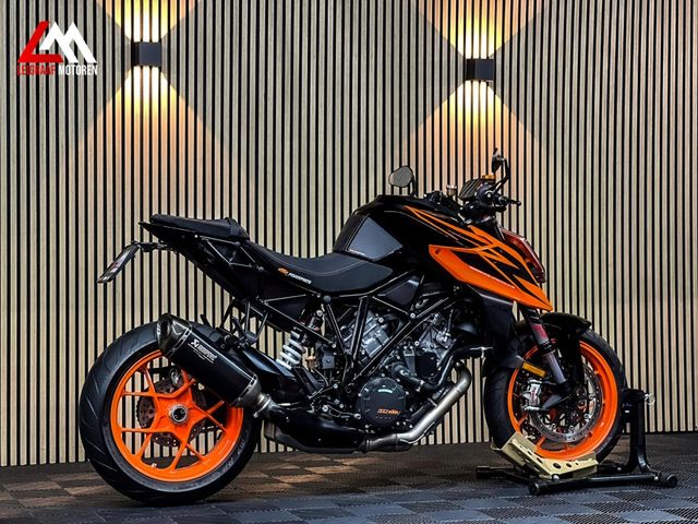 ktm - 1290-super-duke-r