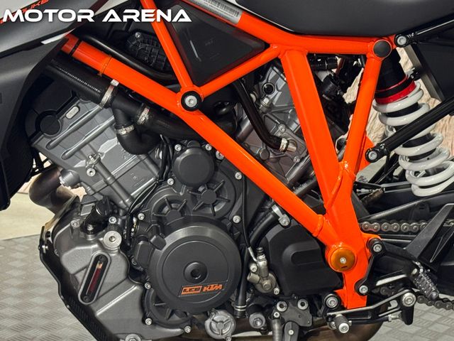 ktm - 1290-super-duke-r