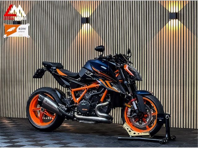 ktm - 1290-super-duke-r