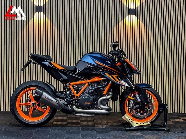 ktm - 1290-super-duke-r