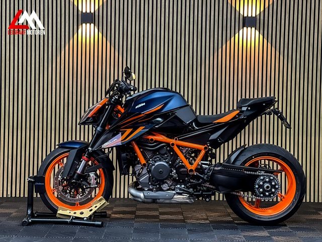 ktm - 1290-super-duke-r