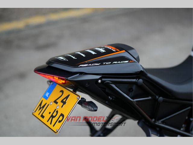 ktm - 1290-super-duke-r