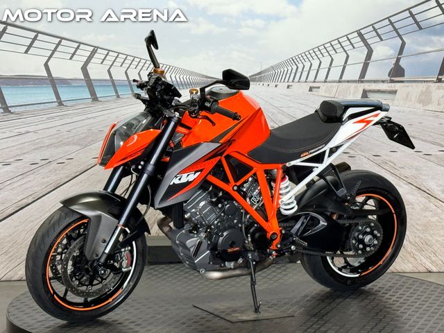 ktm - 1290-super-duke-r