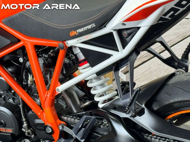 ktm - 1290-super-duke-r