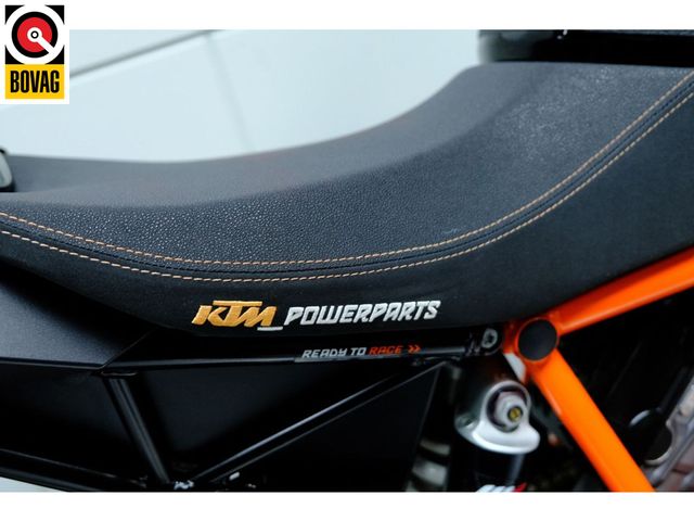 ktm - 1290-super-duke-r