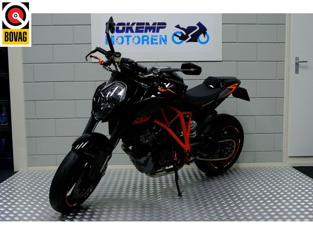 ktm - 1290-super-duke-r