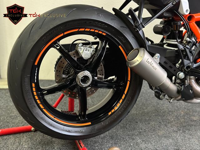 ktm - 1290-super-duke-r