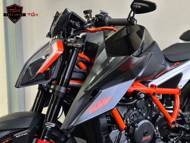 ktm - 1290-super-duke-r