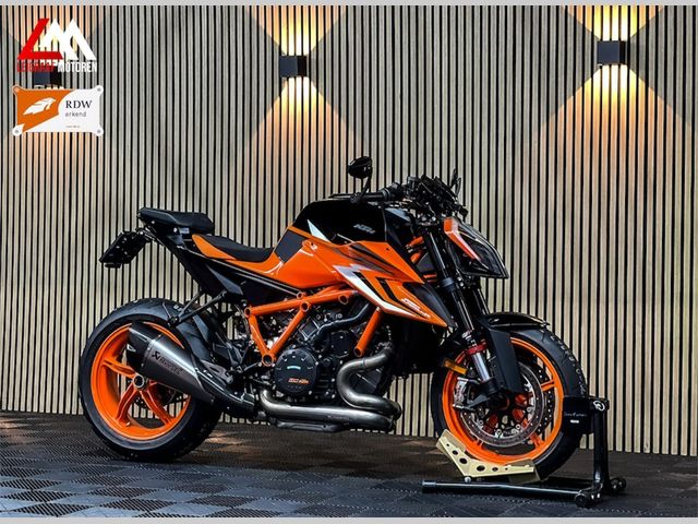 ktm - 1290-super-duke-r