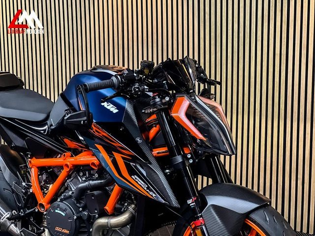 ktm - 1290-super-duke-r