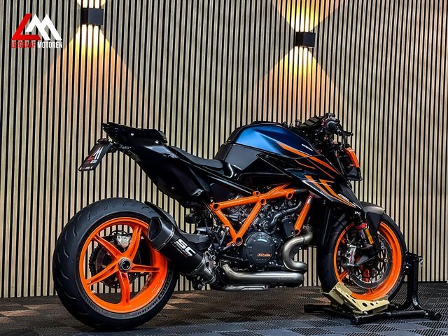 ktm - 1290-super-duke-r