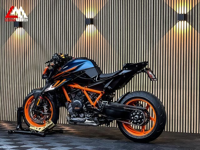 ktm - 1290-super-duke-r