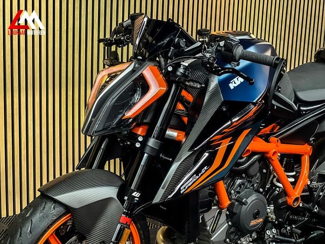 ktm - 1290-super-duke-r