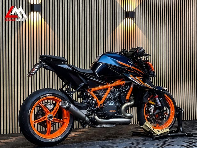 ktm - 1290-super-duke-r