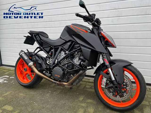 ktm - 1290-super-duke-r