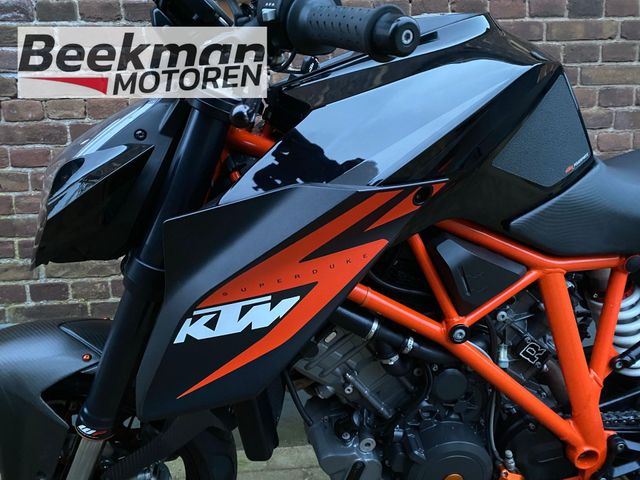 ktm - 1290-super-duke-r