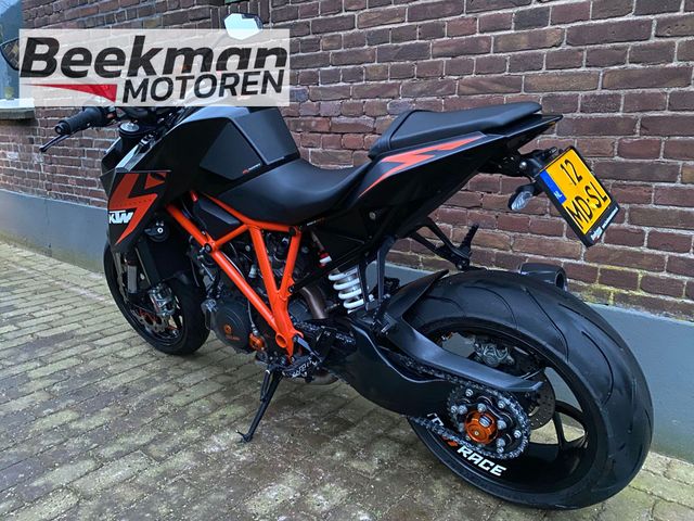 ktm - 1290-super-duke-r