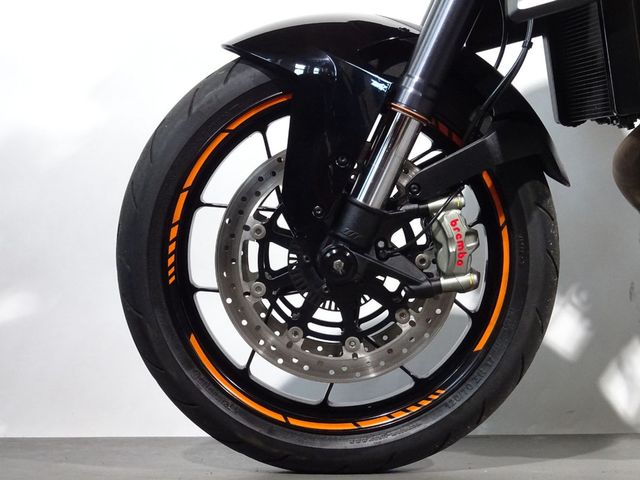 ktm - 1290-super-duke-r