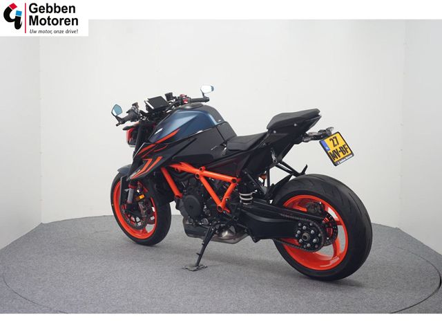 ktm - 1290-super-duke-r