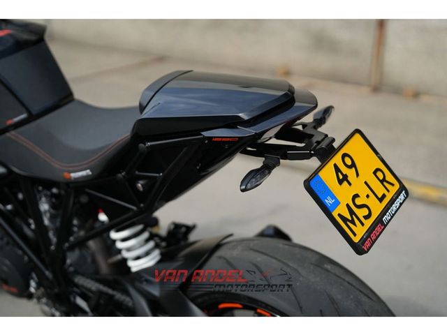 ktm - 1290-super-duke-r