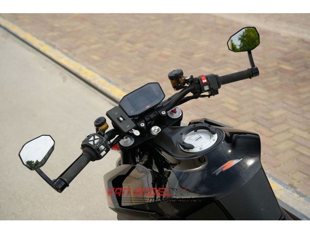 ktm - 1290-super-duke-r