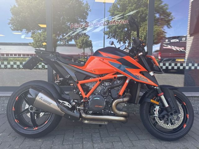 ktm - 1290-super-duke-r