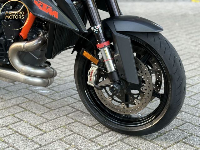 ktm - 1290-super-duke-r