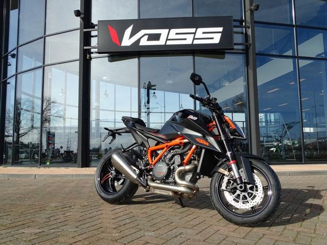 ktm - 1290-super-duke-r