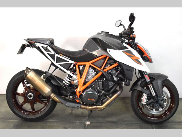 ktm - 1290-super-duke-r