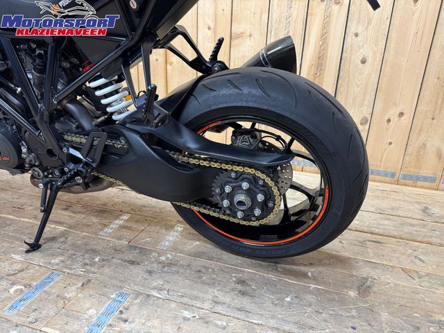 ktm - 1290-super-duke-r
