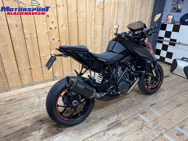 ktm - 1290-super-duke-r