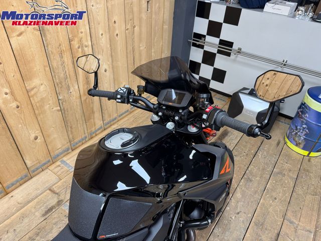 ktm - 1290-super-duke-r