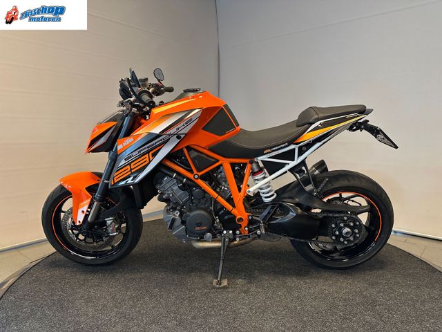 ktm - 1290-super-duke-r