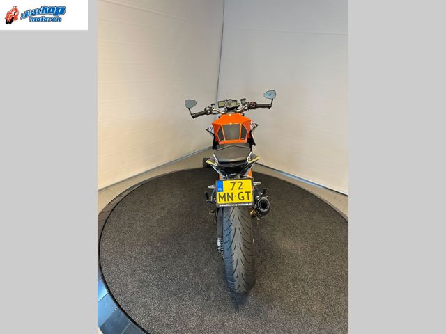 ktm - 1290-super-duke-r